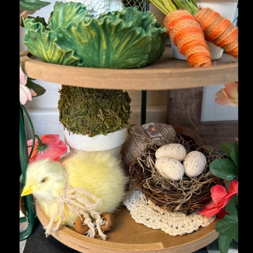 Three Tiered Spring Display - Picture 2 of 4